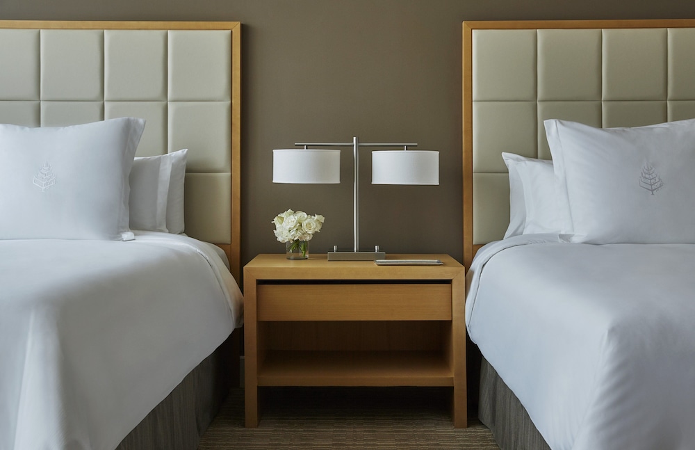 Four Seasons Hotel St. Louis 15/79