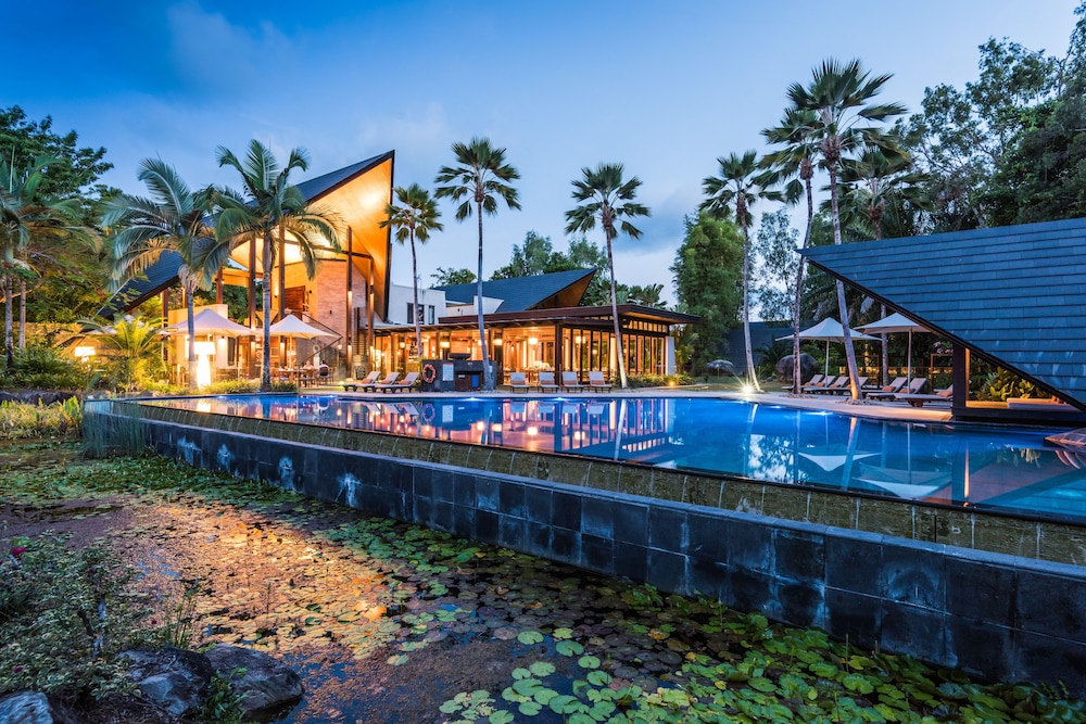 Nirayama Villas And Spa 45/50