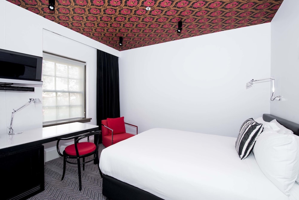 Peppers Gallery Hotel 30/77