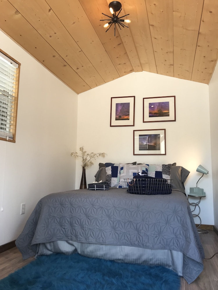 Terlingua Nights Cabins 19/36