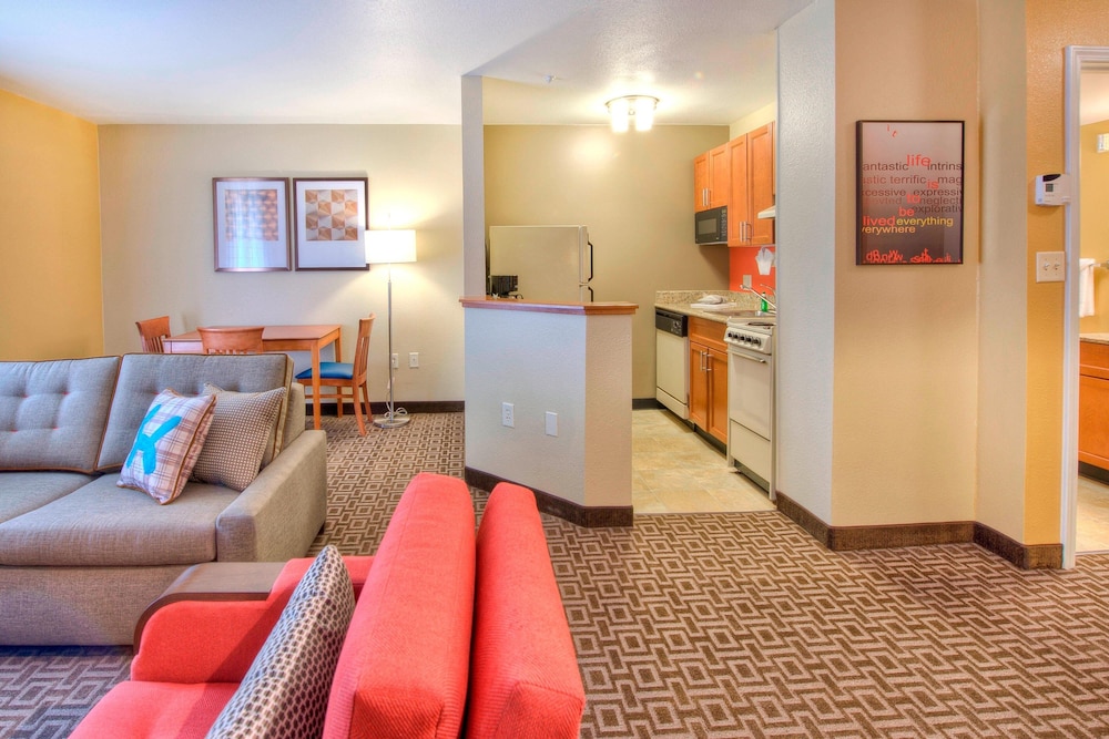 Towneplace Suites Raleigh Cary Weston Parkway 22/29