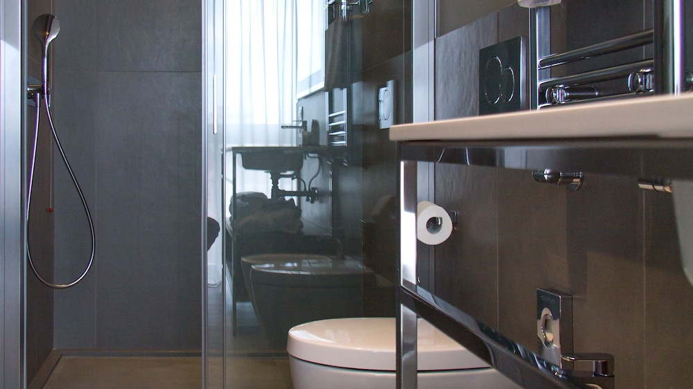 G Hotel Pescara 48/52