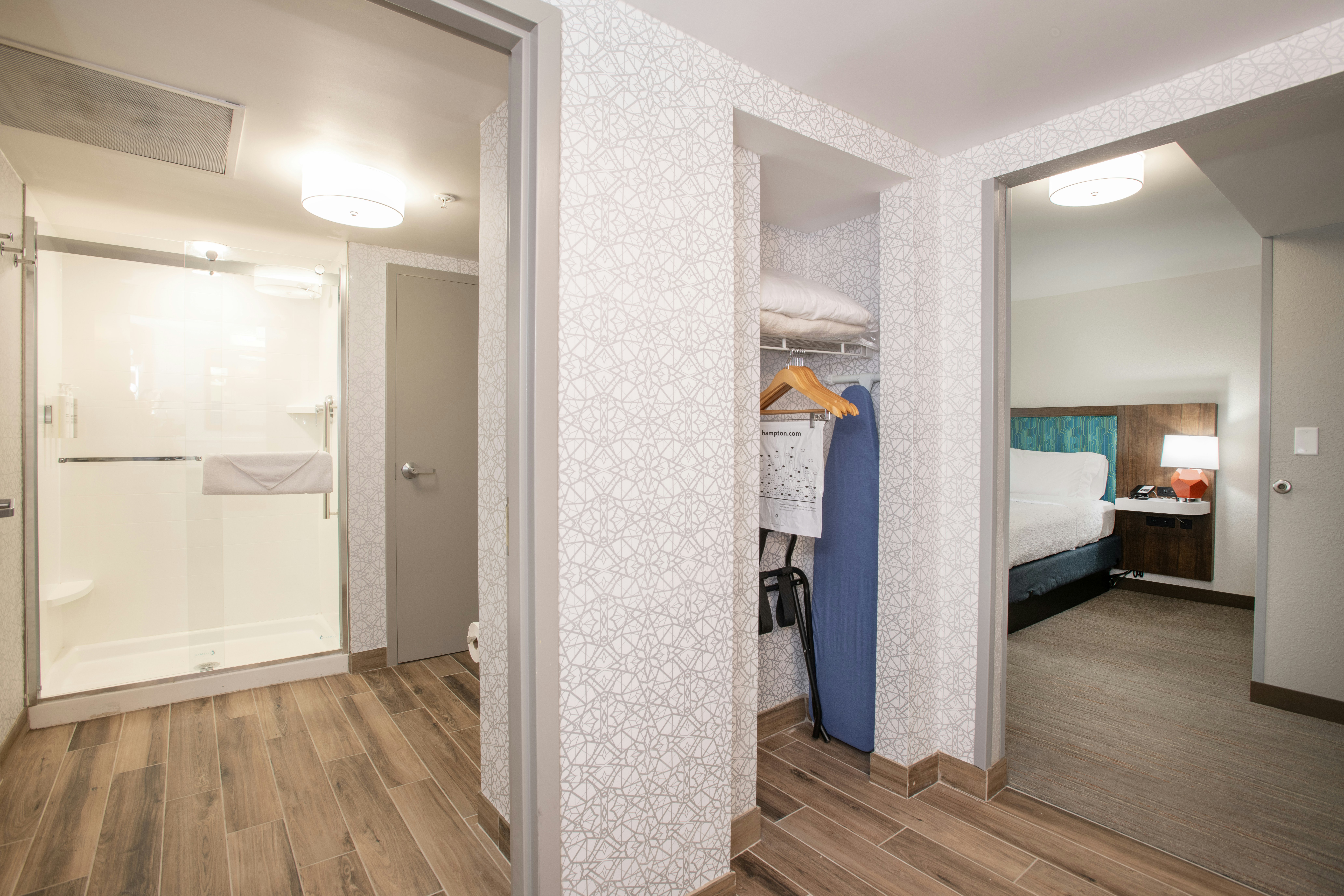 غرفة بسريرين كوين مع أريكة، Hampton Inn Dry Ridge 6/6