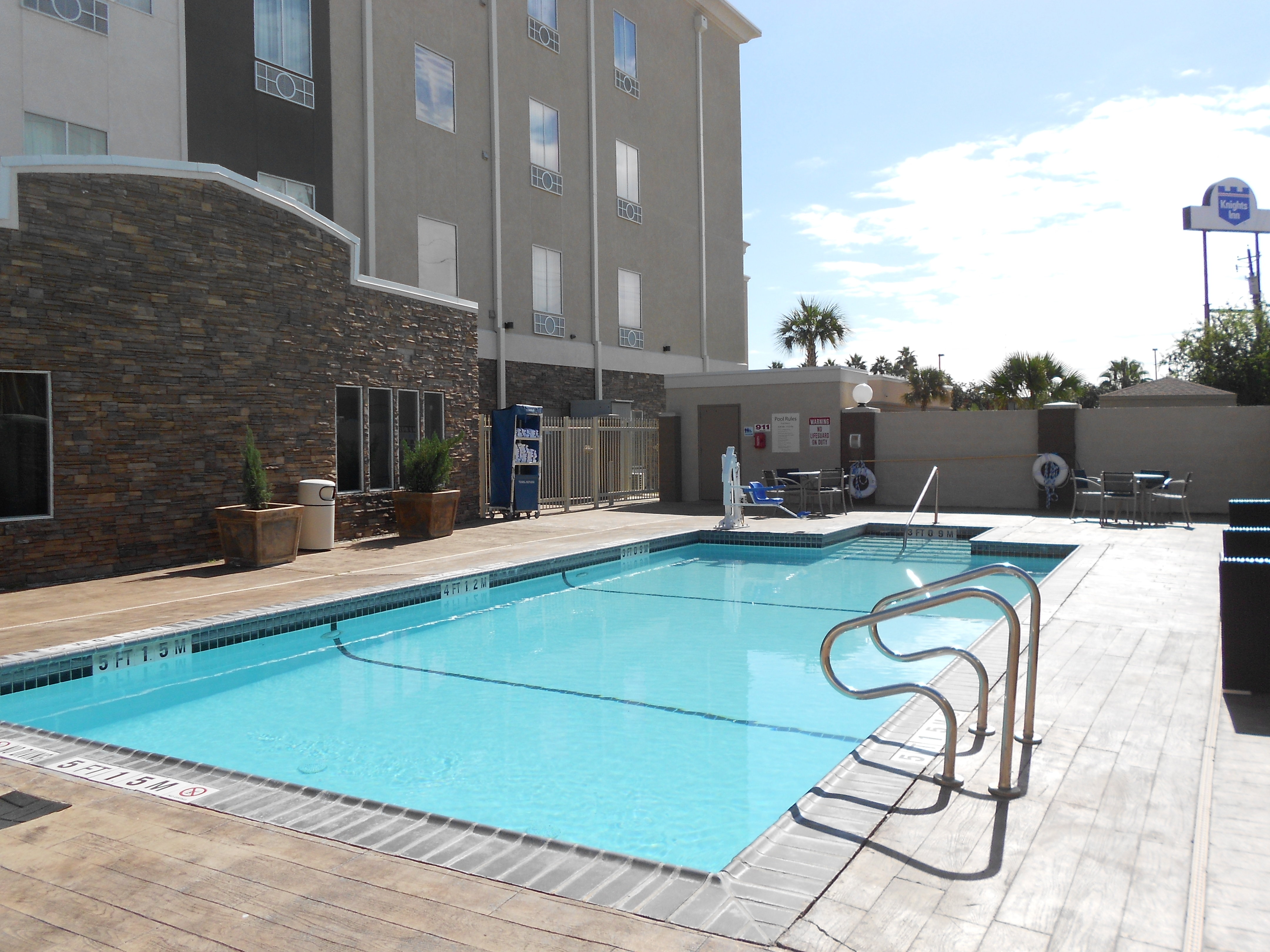 Holiday Inn Express Hotel Suites Corpus Christi North 44/44