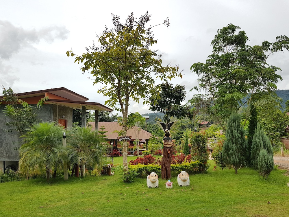 Khao Kho Lucky Hill Resort 46/49