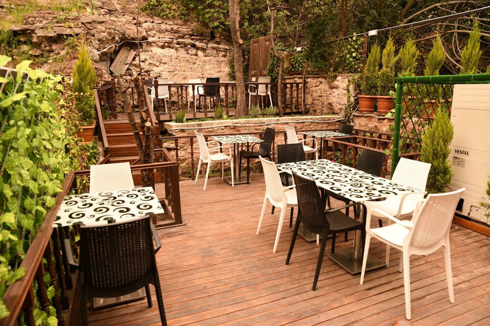 Nuray Hotel 41/54