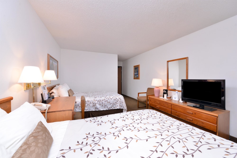 Americas Best Value Inn & Suites International Falls 12/23