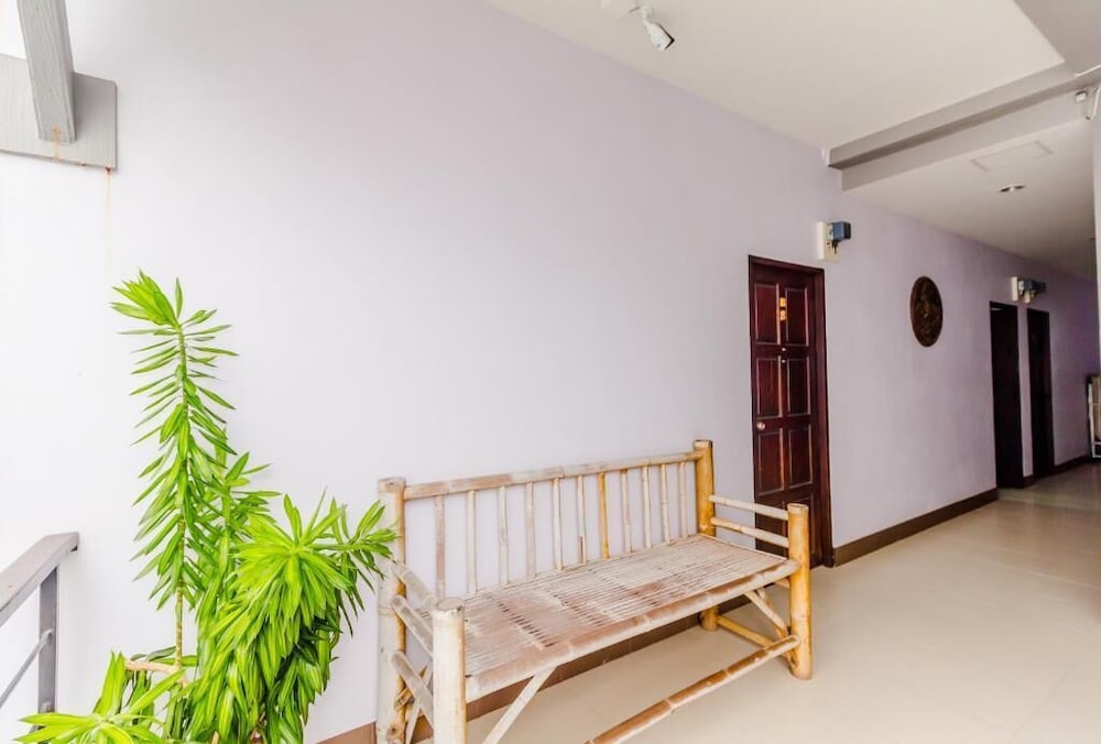 Baan Yuyen Karon Guesthouse 12/76