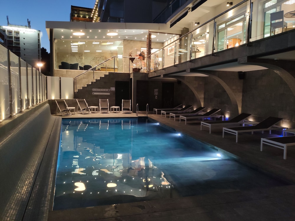 Hotel Internacional Calella 3/73
