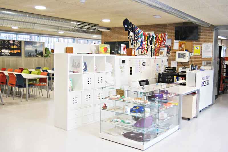 Scout Madrid Hostel 3/30
