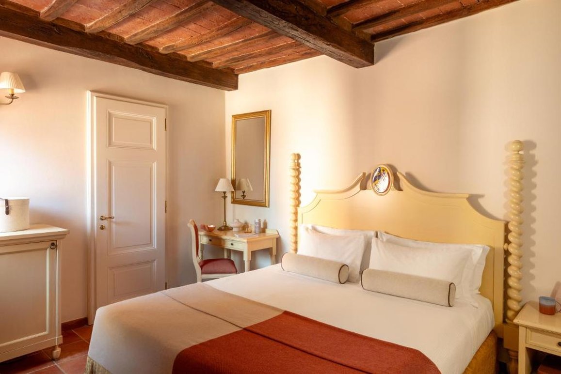 Castello Di Leonina Relais 12/46