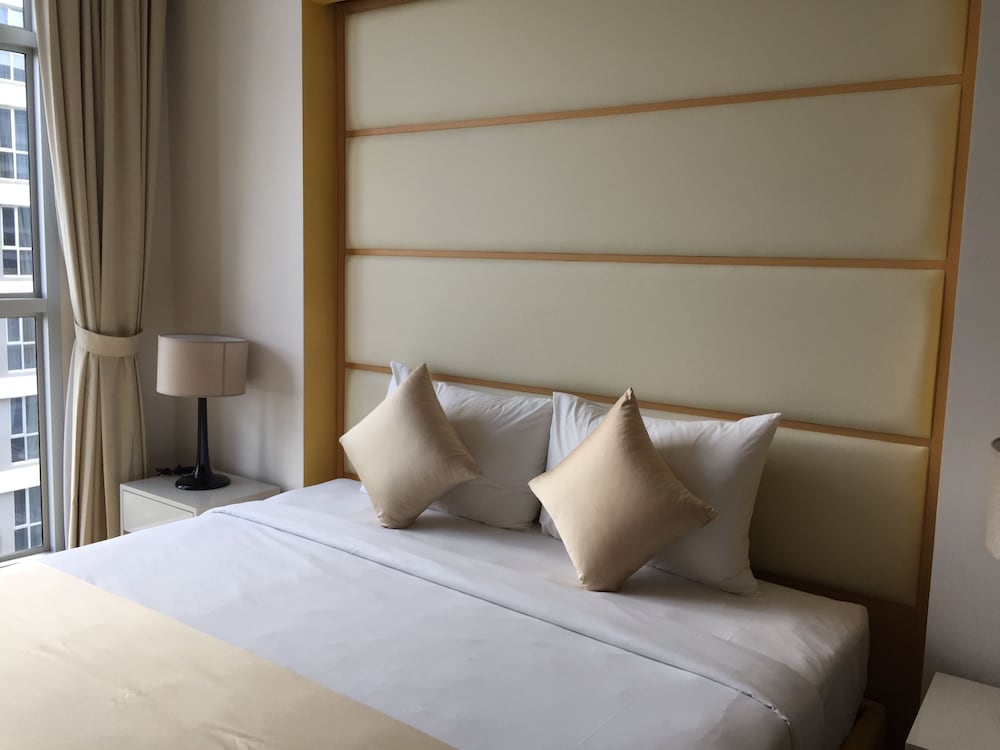 1 BEDROOM, APARTMENT