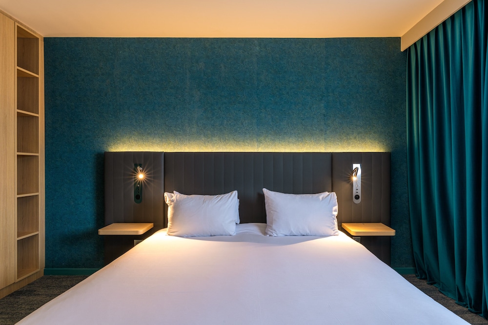 Holiday Inn Reims Centre 13/65