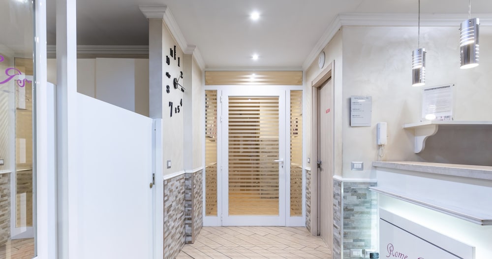 Hotiday Room Collection - Rome Barberini 47/49