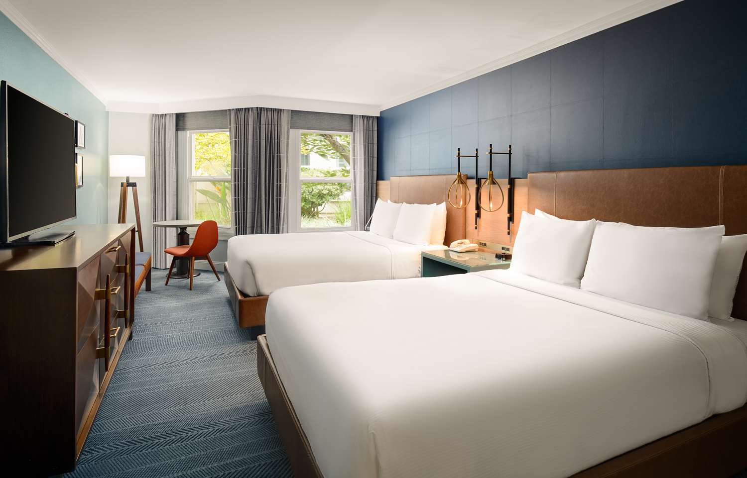 room, 2 queen beds