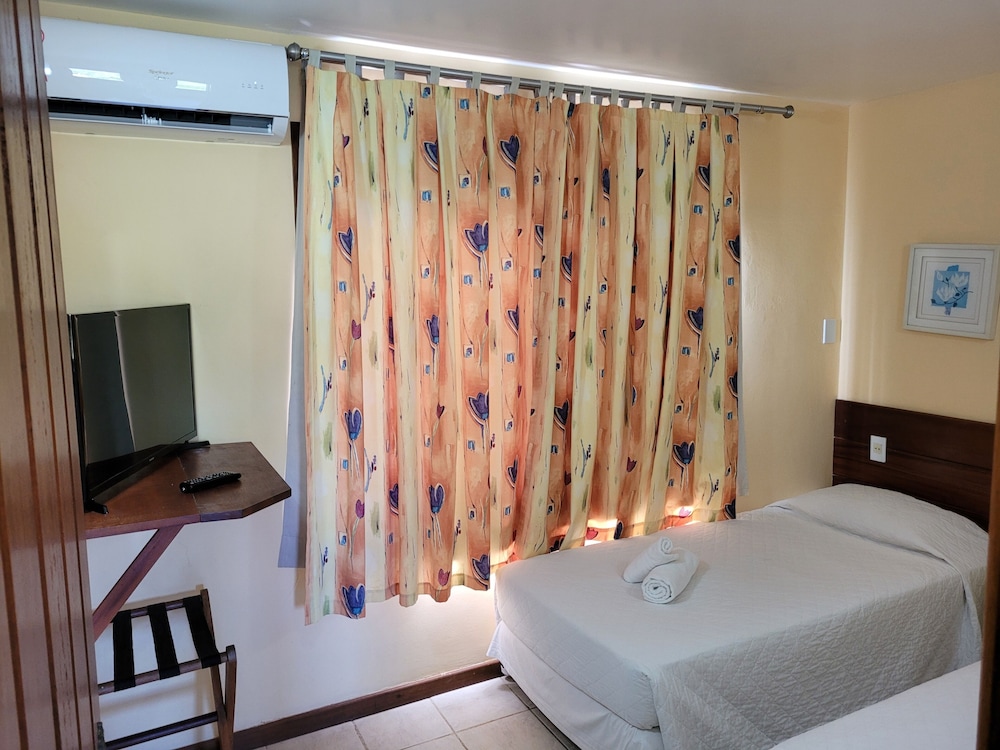 Hotel La Foret 34/80