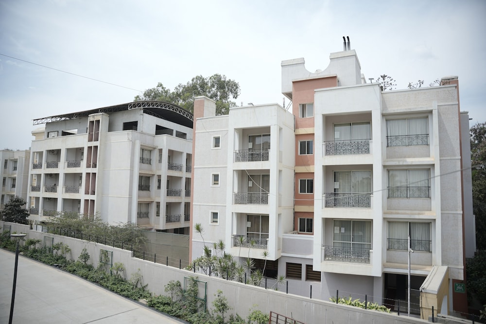 NAGARJUNA SUITES 3/43