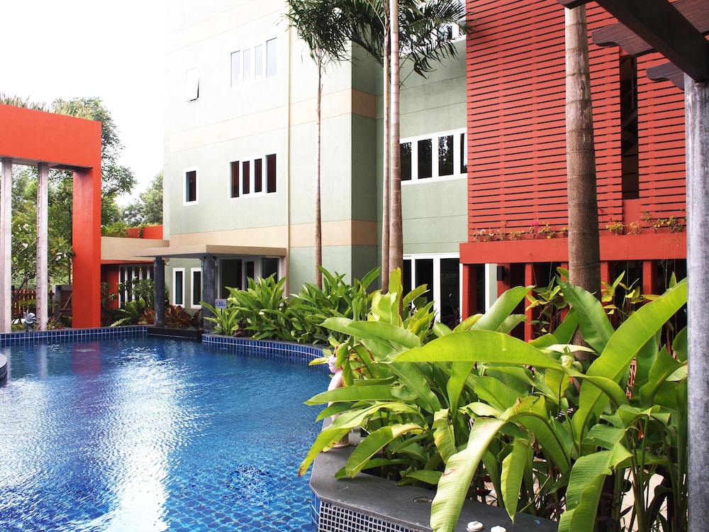 PHUKET ECOZY HOTEL 3/44