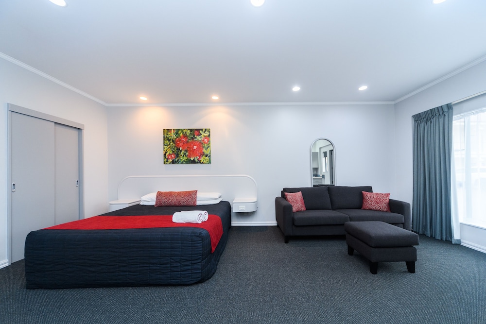Aubyn Court Spa Motel 34/41