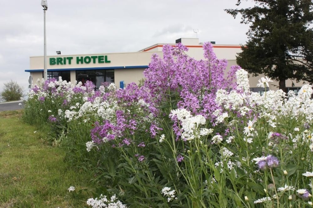 BRIT HOTEL MONTARGIS - LE RELAIS DU MIEL 2/39