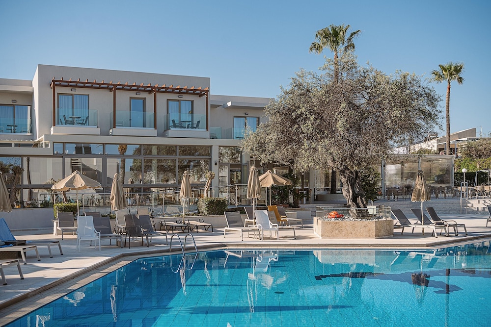 Sirios Village Luxury Hotel and Bungalows in CHANIA