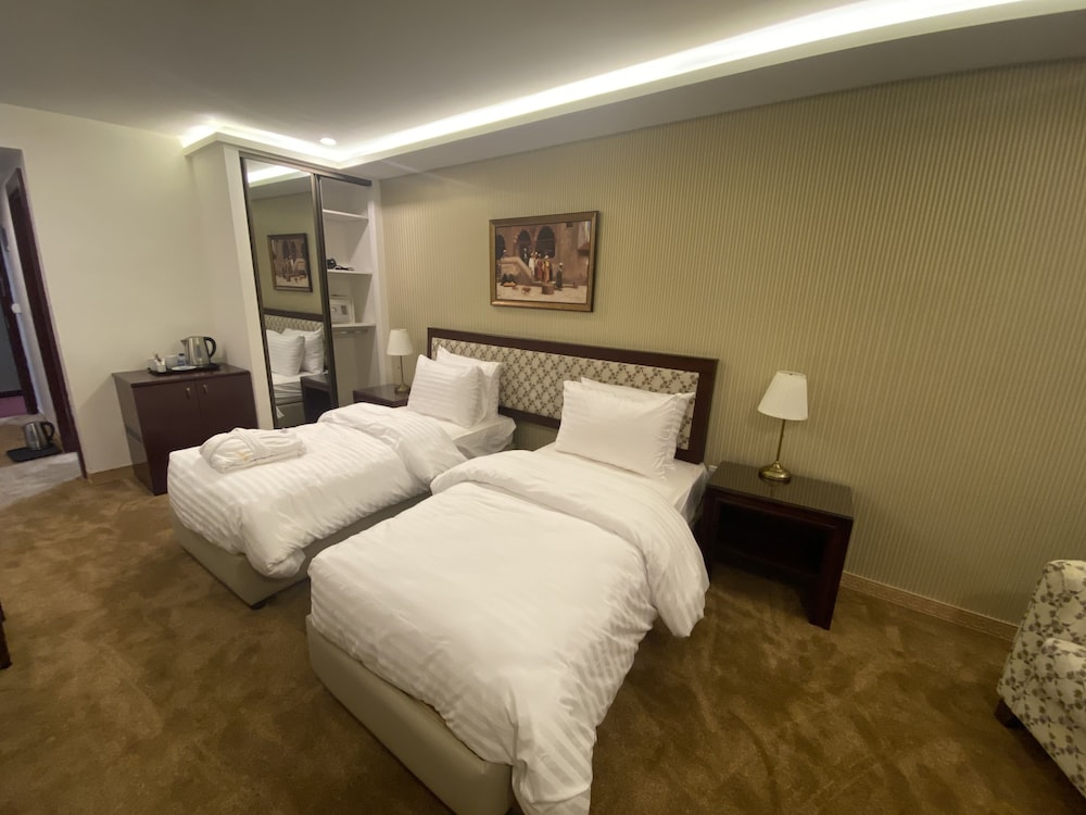 Strand Hotel Jordan 34/59