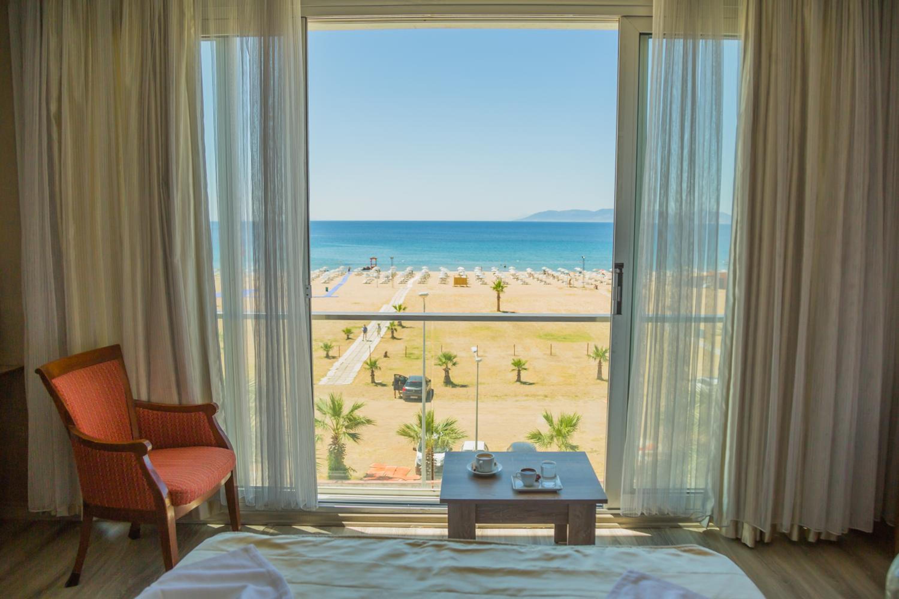 Acem Hotel 25/50