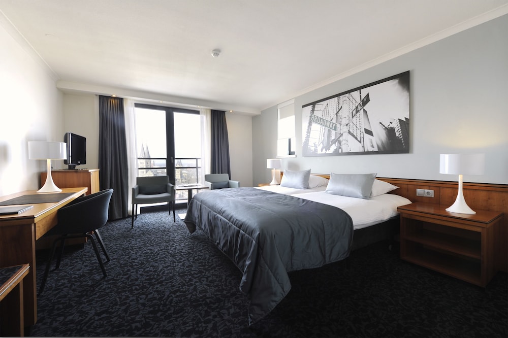 Theaterhotel de Oranjerie 16/61