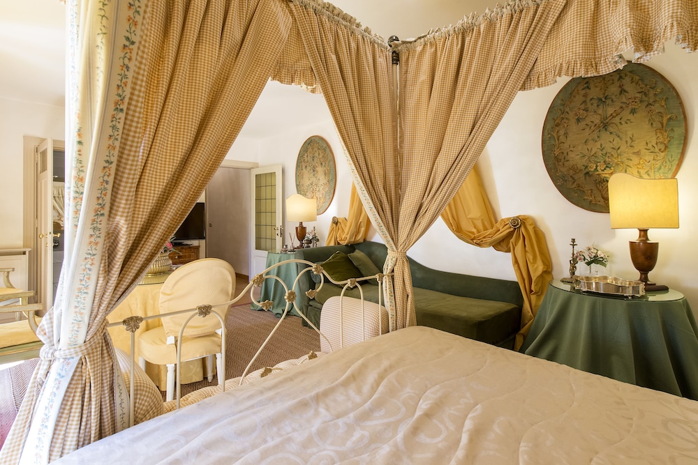 RESIDENZA RUSPOLI BONAPARTE 6/50