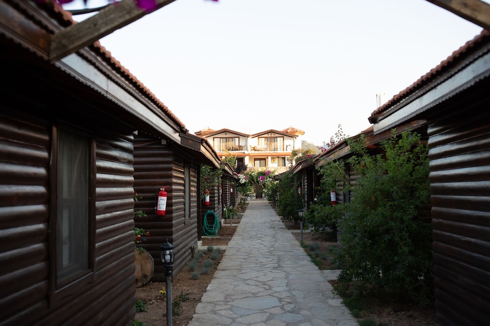 Cuhadar Datca Bungalov 46/50