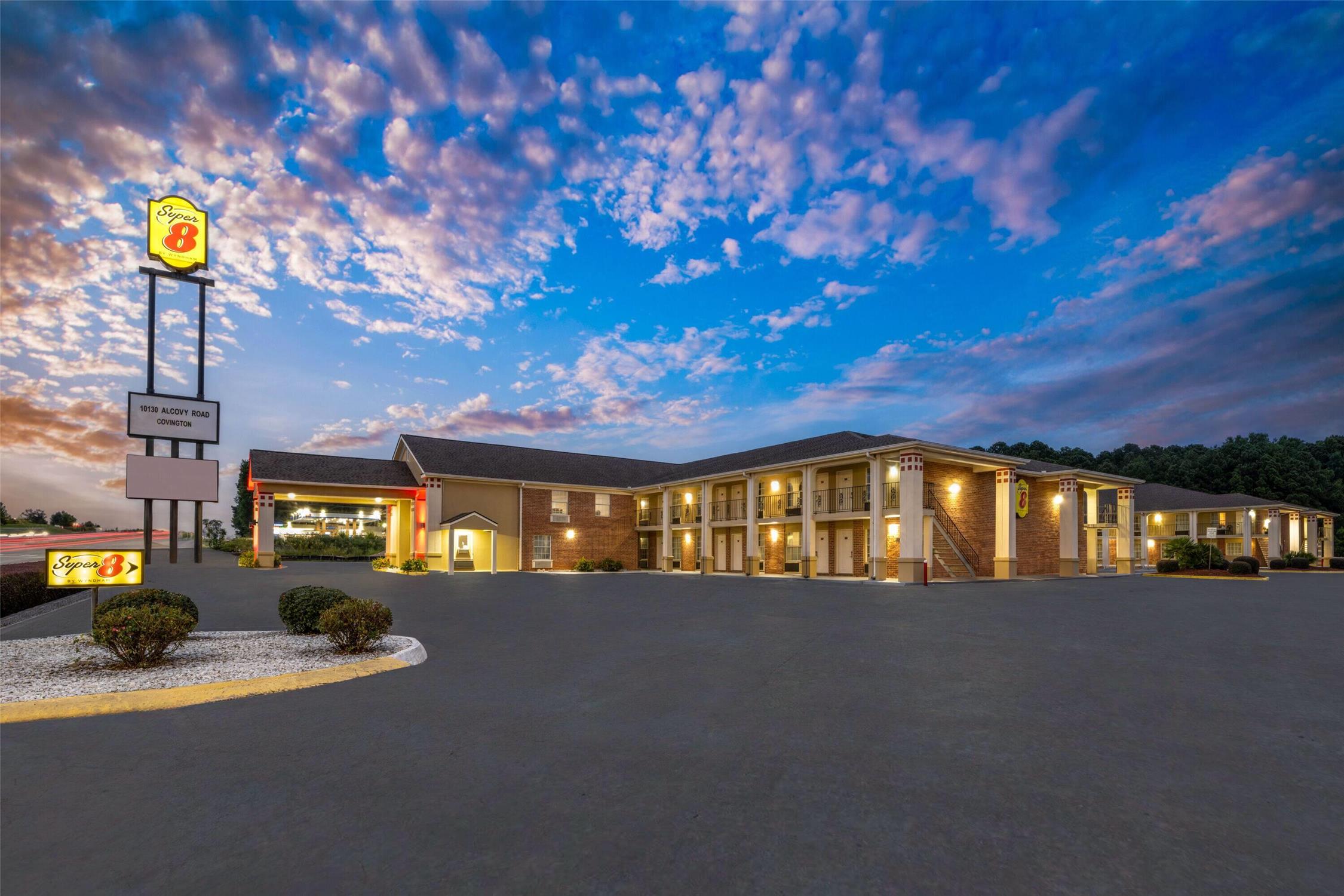 Super 8 by Wyndham Covington GA 3/32