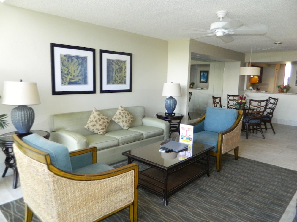 Kahana Villa 61/72
