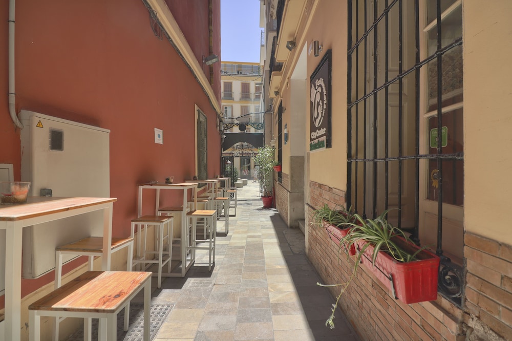 Feel Hostel City Center 53/62