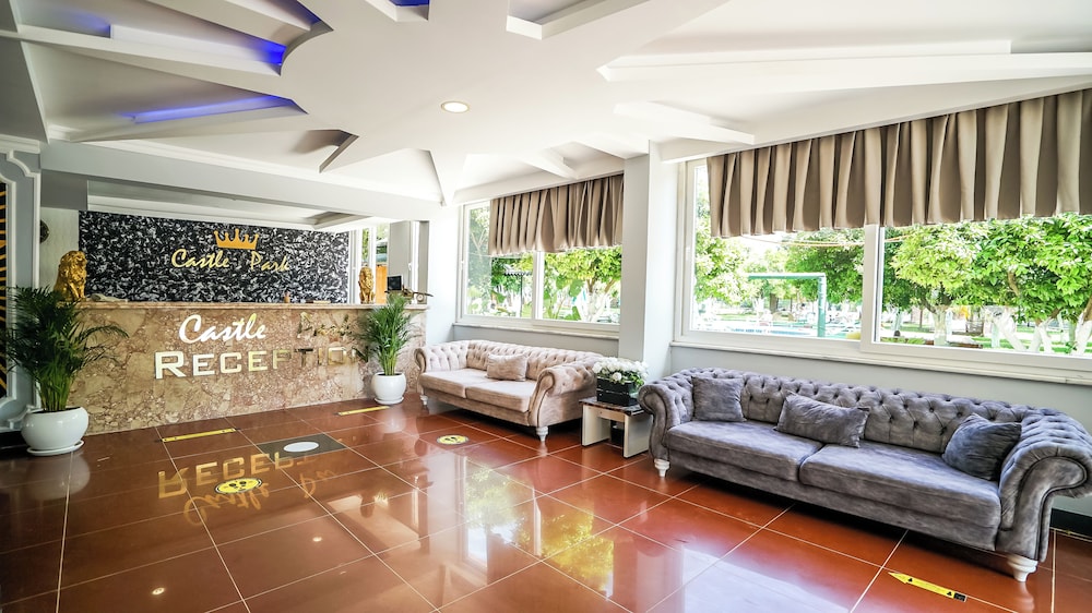 LARISSA PARK HOTEL KEMER 34/56
