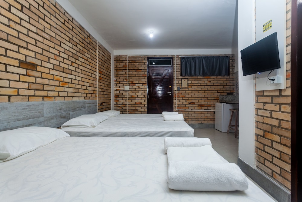 Economy Flat 18/47