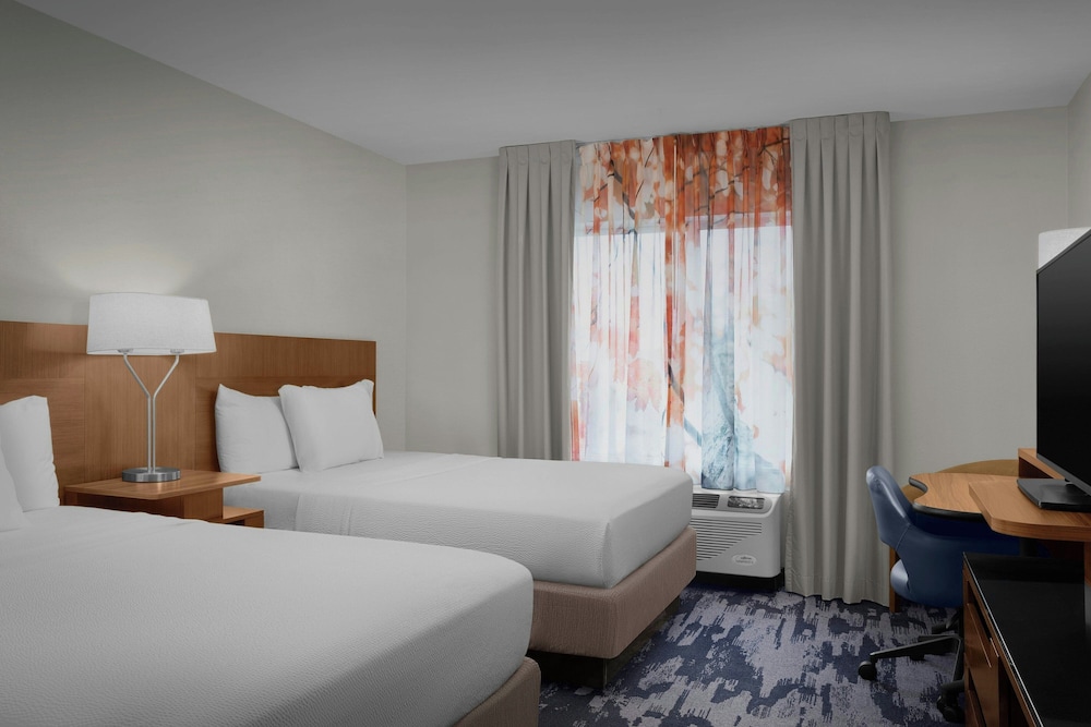 Room, 2 Queen Beds