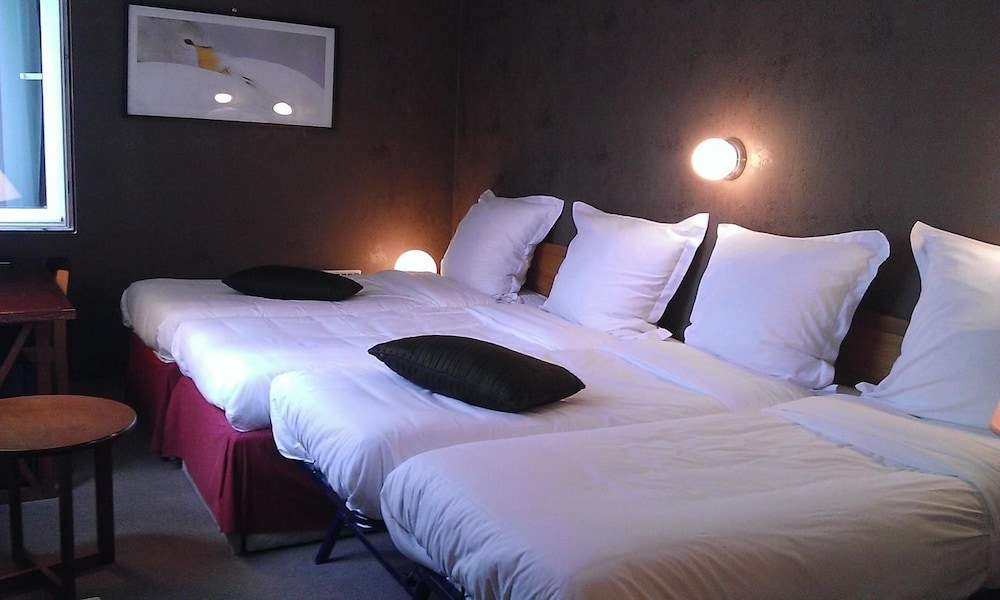 Hotel Bonaparte 41/65