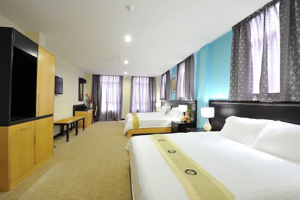Hallmark View Hotel 27/56