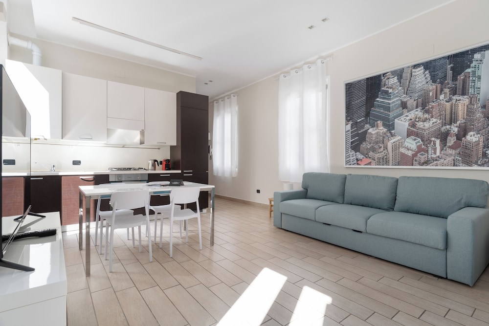 Brera Apartments In Nerino 31/50