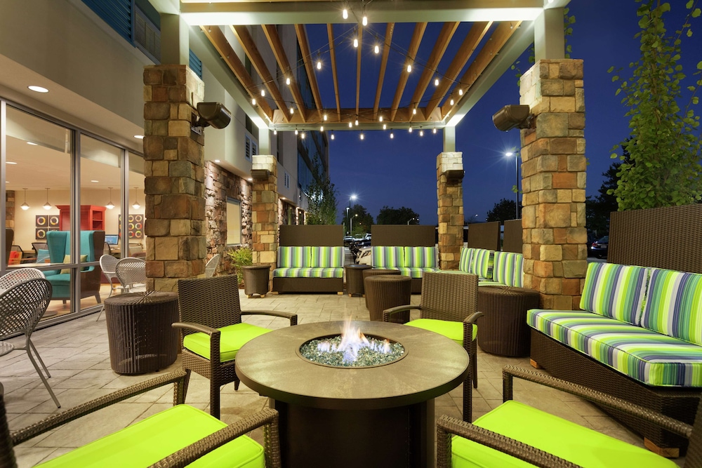 Home2 Suites by Hilton Seattle Airport 21/27