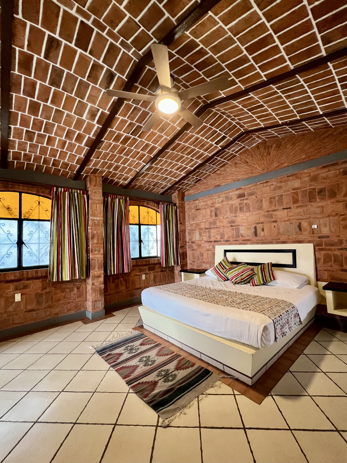 Mama Chuy Hotel & Villas 8/50