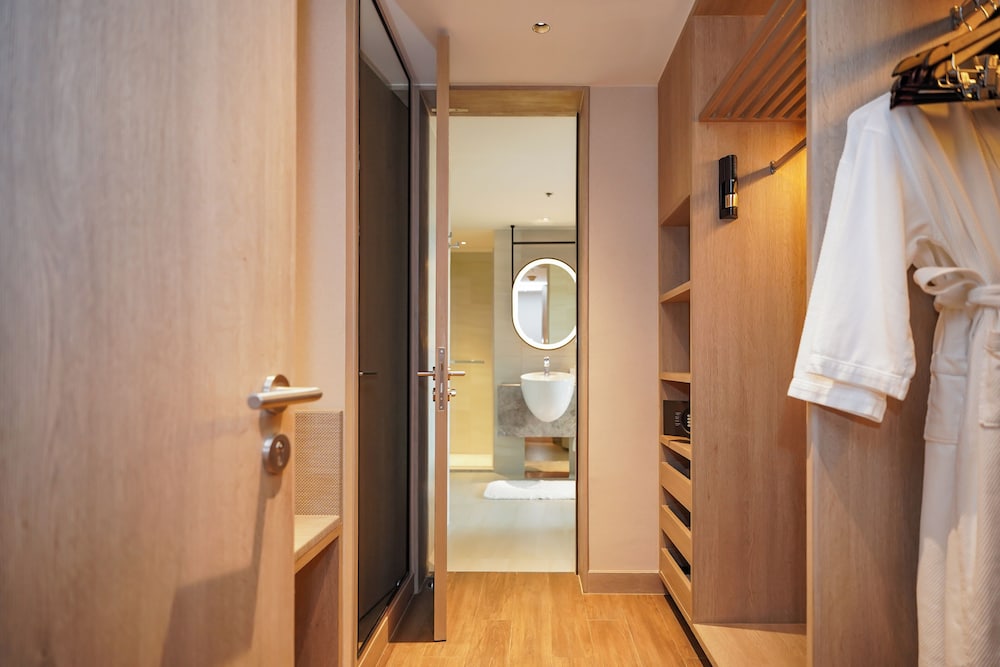 غرفة بسرير كينج بغرفة نوم واحدة، Courtyard by Marriott Bangkok Suvarnabhumi Airport 8/9
