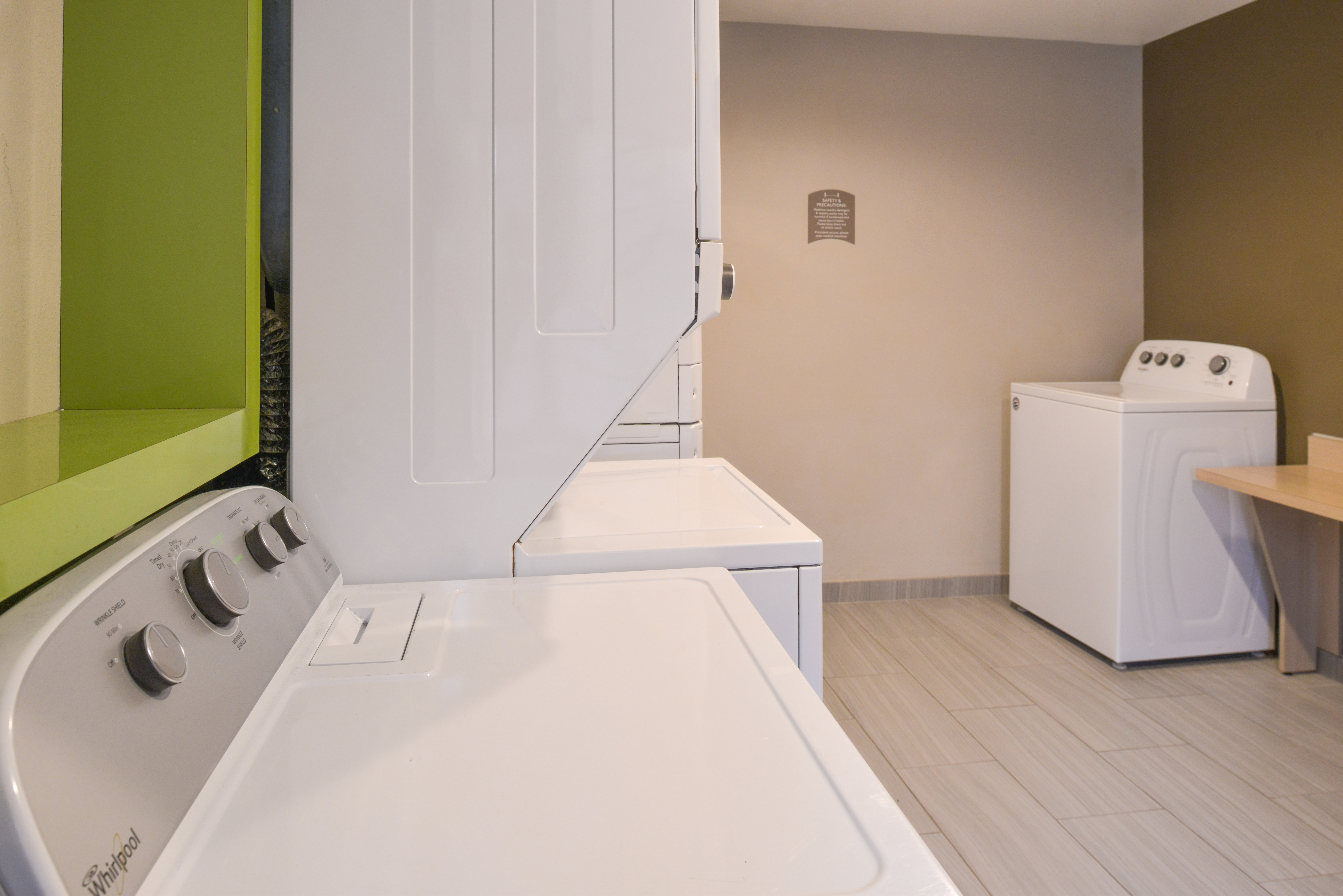 Staybridge Suites Indianapolis Fishers 50/50