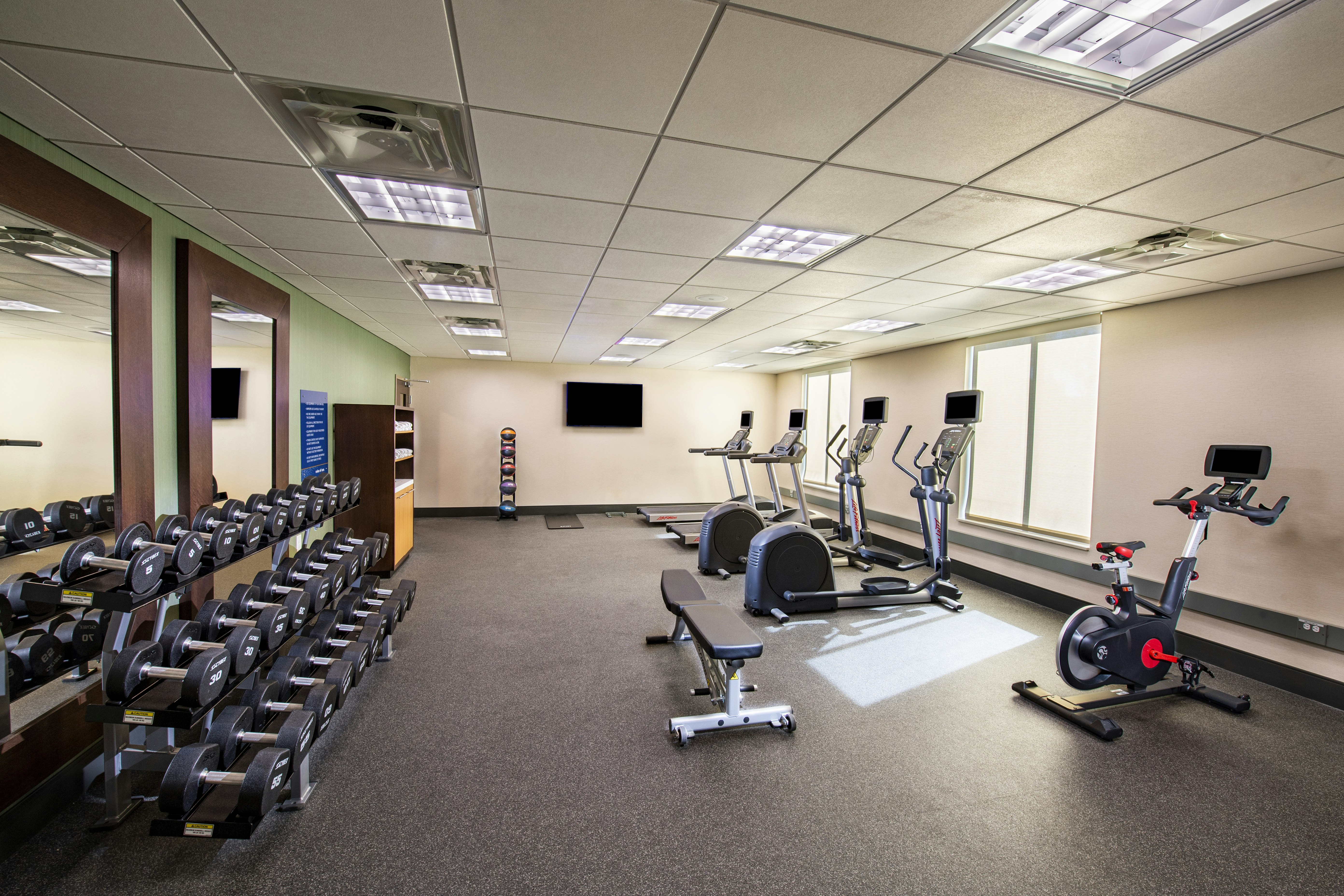 Hampton Inn Suites Keller Tx 23/47