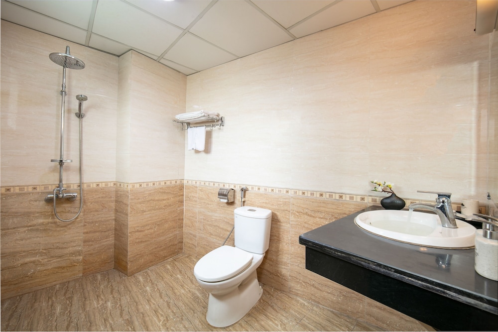 Duc Trong Hotel Hanoi 21/21
