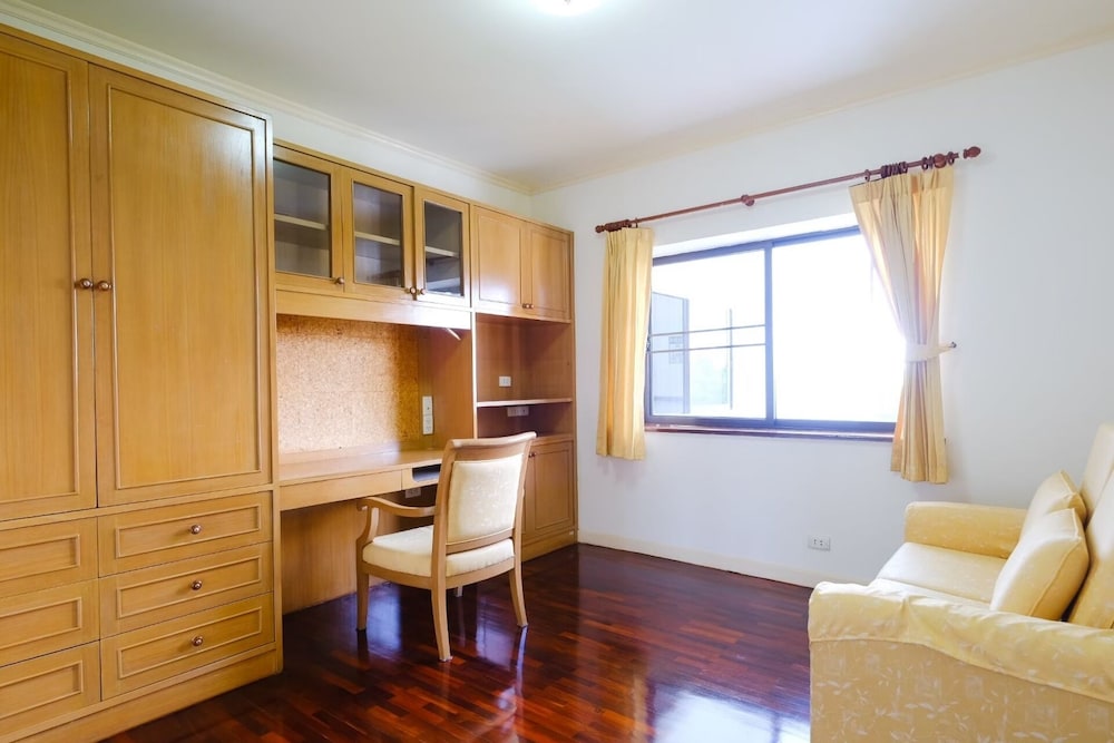 Seastar Hotel 11/43
