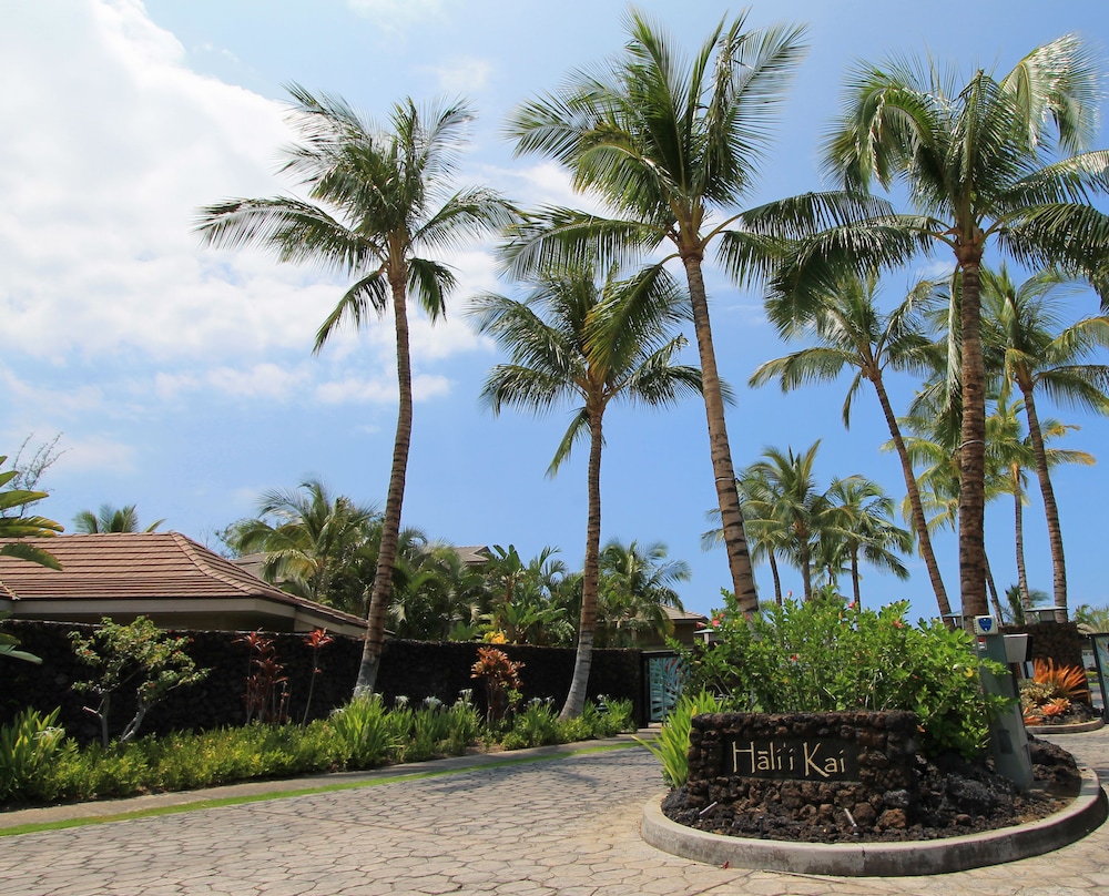 Castle Halii Kai At Waikoloa 46/50