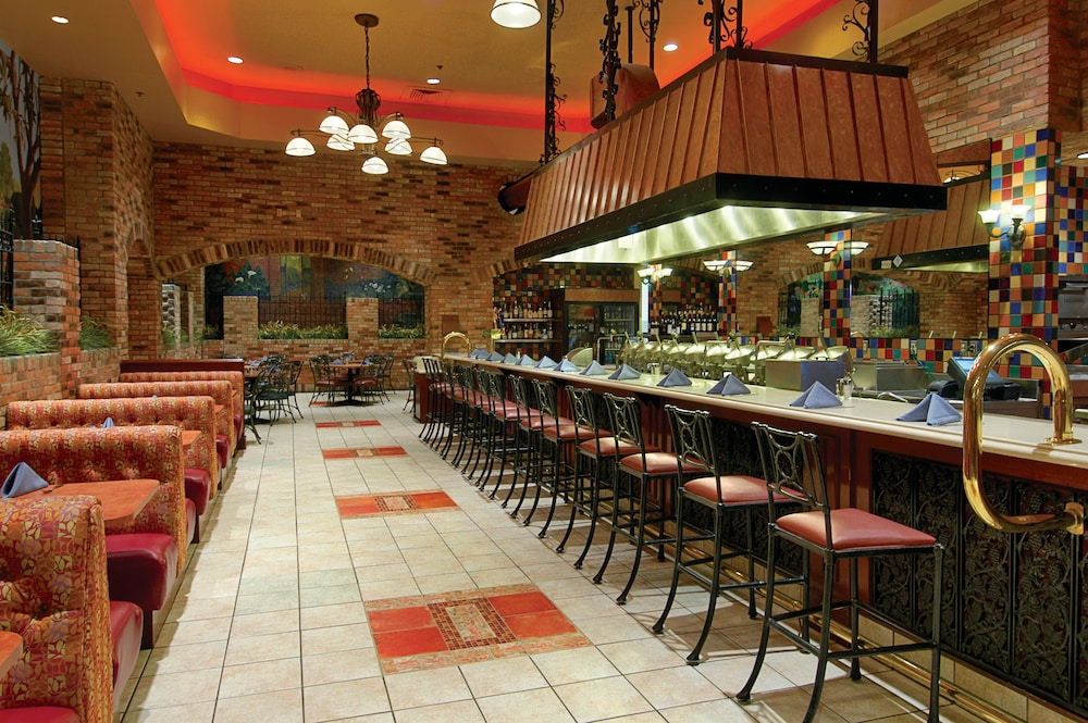 The Orleans Hotel and Casino 27/50