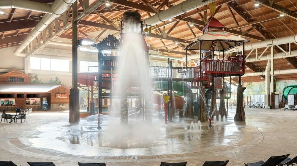Great Wolf Lodge Concord Charlotte 8/76