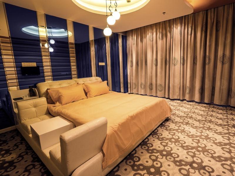 GreenTree Inn Nantong Haimen Sanchang North Wangjiang Road Business Hotel 31/38